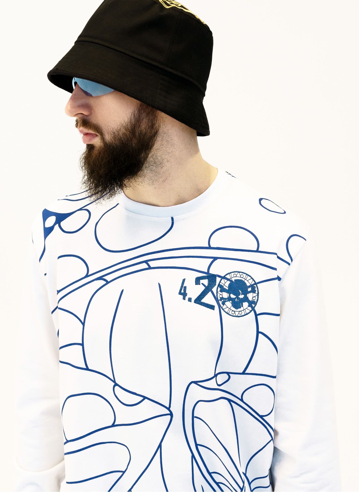 Свитшот мужской 4.20, OneSize 48-52