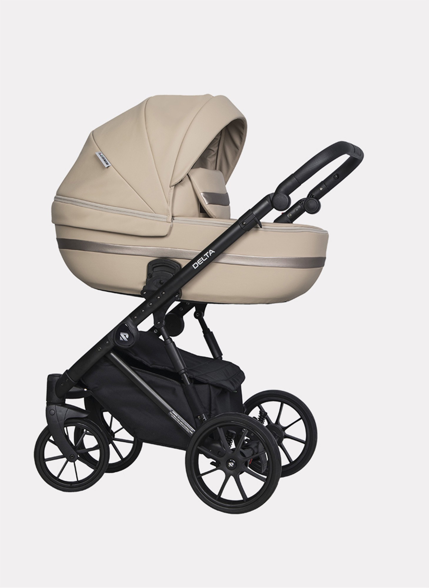 Детская коляска 2 в 1 Riko Basic Delta Ecco из экокожи, с поворотными передними колесами | Реверсивный прогулочный блок | Колеса из вспененной резины | Цвет - бежевый