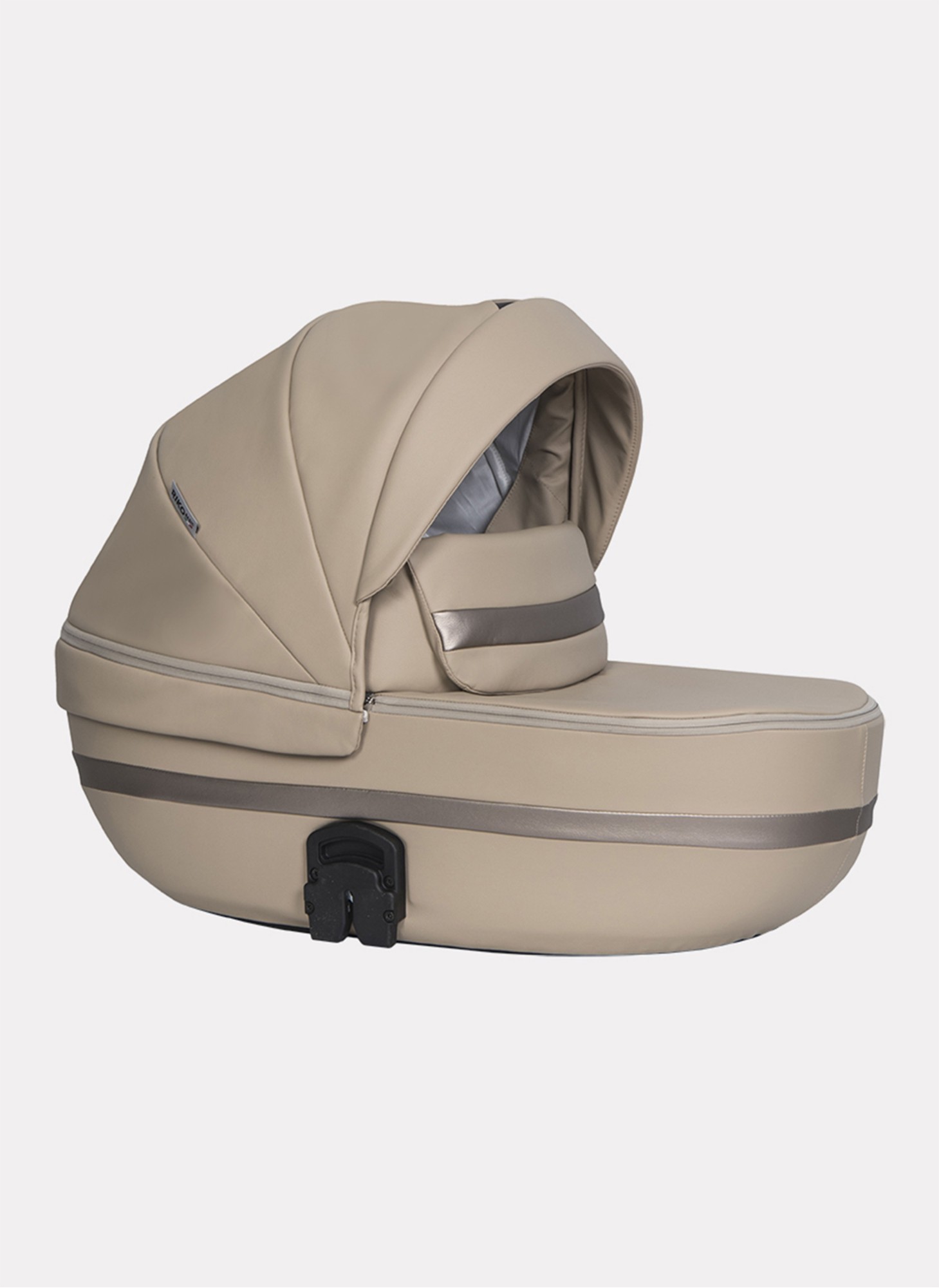 Детская коляска 2 в 1 Riko Basic Delta Ecco из экокожи, с поворотными передними колесами | Реверсивный прогулочный блок | Колеса из вспененной резины | Цвет - бежевый