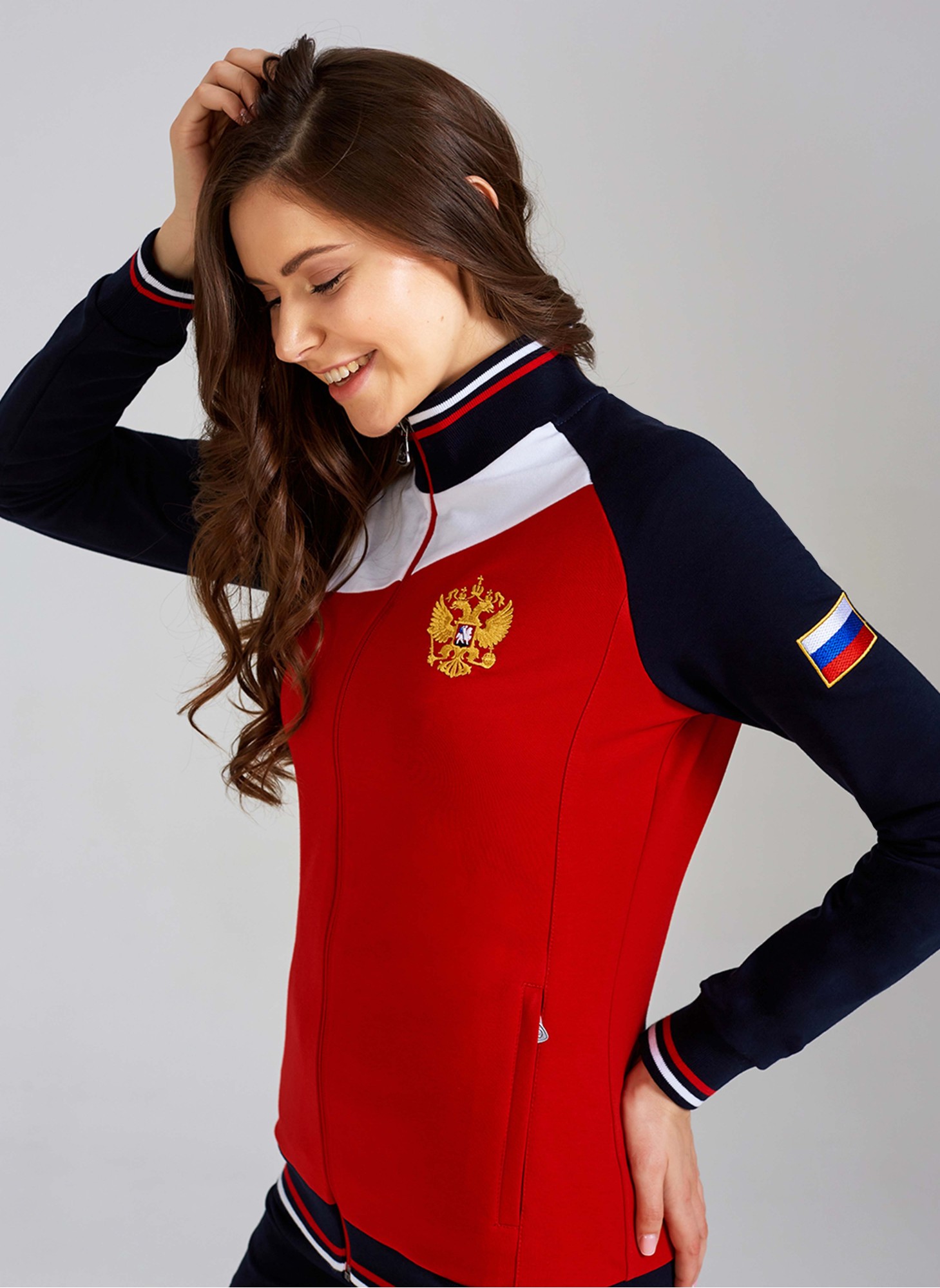 Женский спортивный костю Россия, толстовка на молнии трех цветов (красный, синий, белый), брюки зауженные синего цвета с лампасами