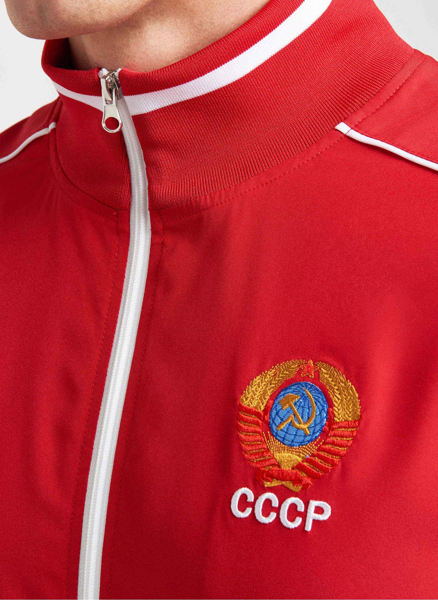 Легкий спортивный костюм мужской с символикой СССР - герб СССР на груди и надпись СССР на спине, RUSTEAM, красная олимпийка и синие брюки