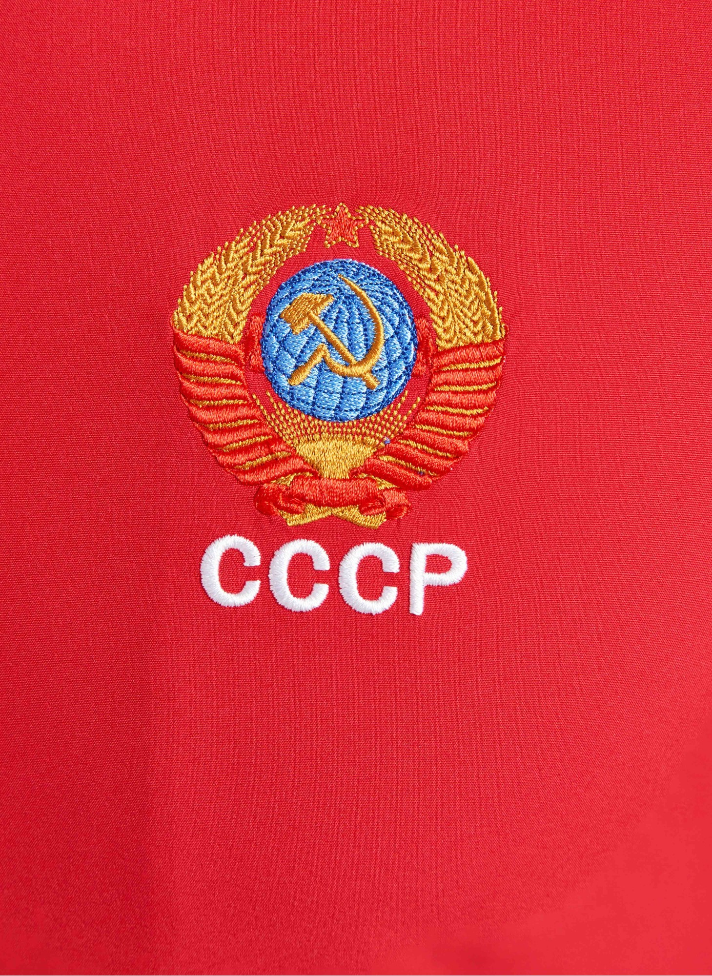 Легкий спортивный костюм мужской с символикой СССР - герб СССР на груди и надпись СССР на спине, RUSTEAM, красная олимпийка и синие брюки