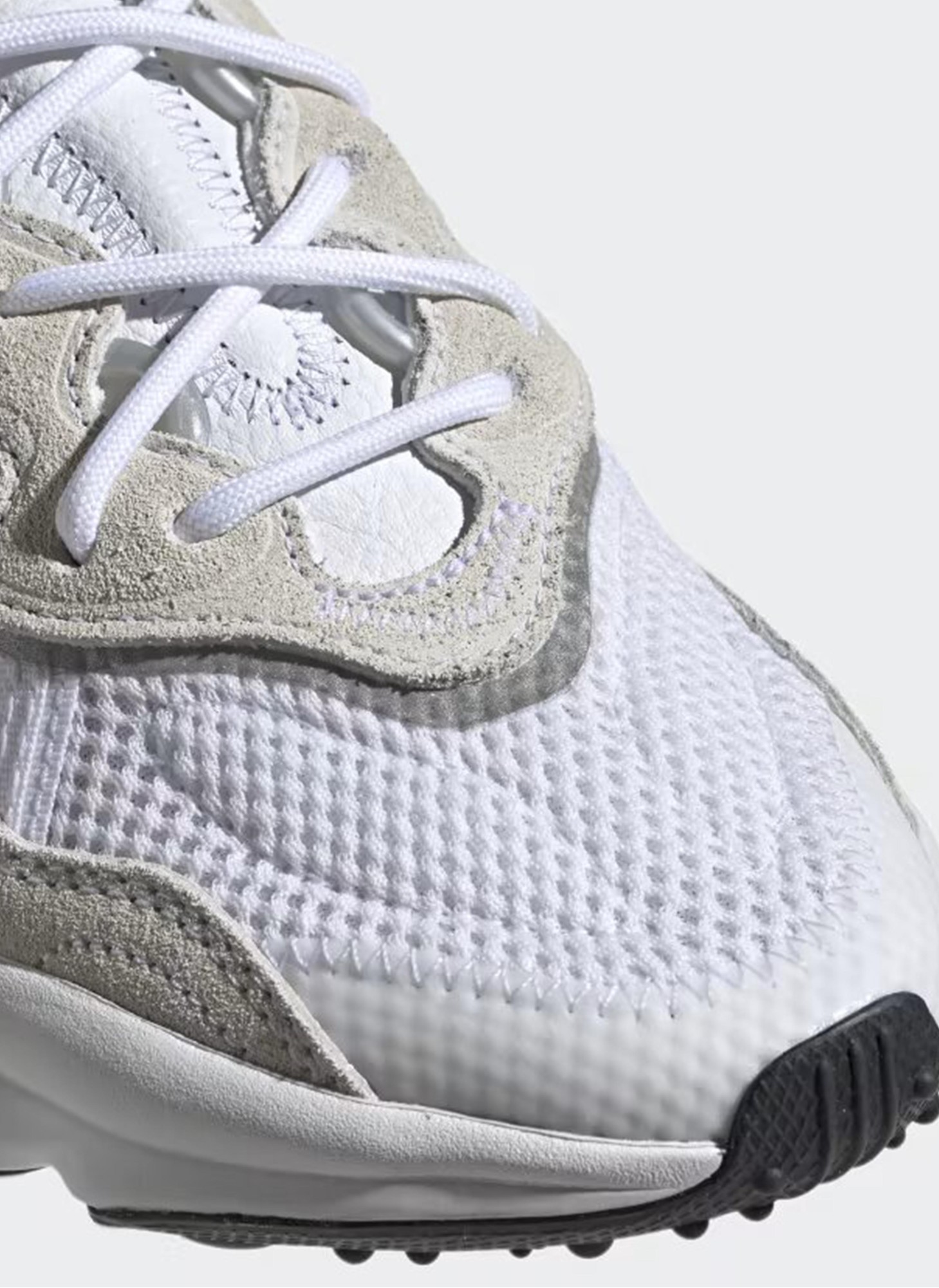 Adidas Originals Ozweego | Цвет - белый | Артикул - EE6464