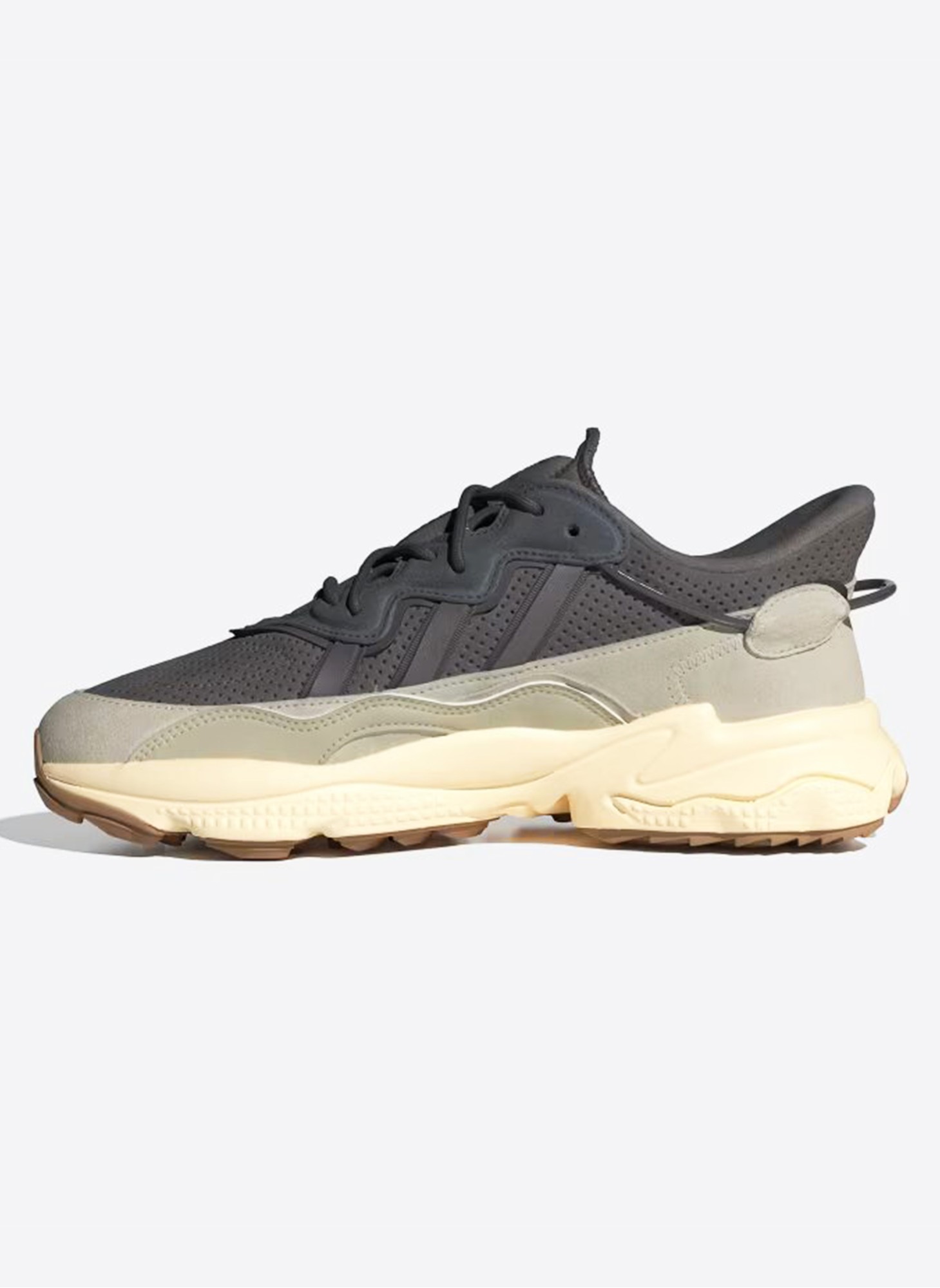 Adidas Originals Ozweego | Цвет - серый, бежевый | Артикул IF8577