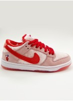 Кроссовки NIKE Strangelove X Dunk Low SB Valentine'S Day Special Box