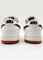 Кроссовки NIKE SB Dunk Low White Gum