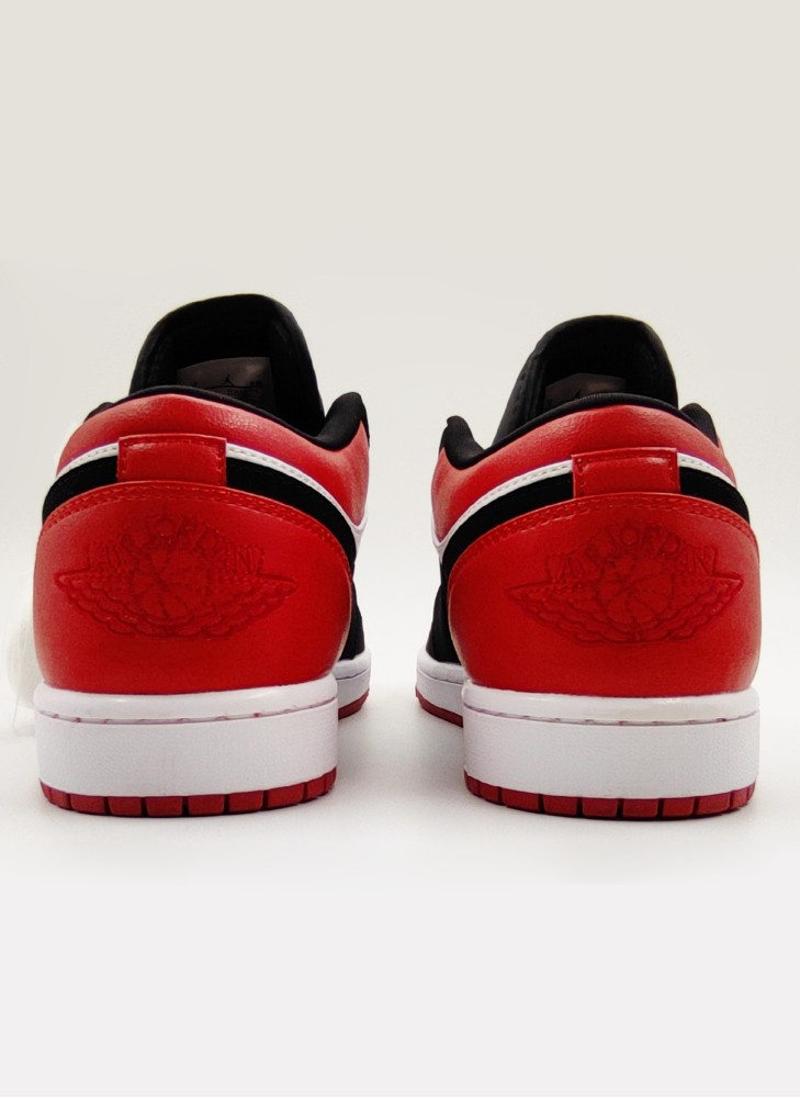 Кроссовки NIKE Air Jordan 1 Retro Low OG GS Black Toe