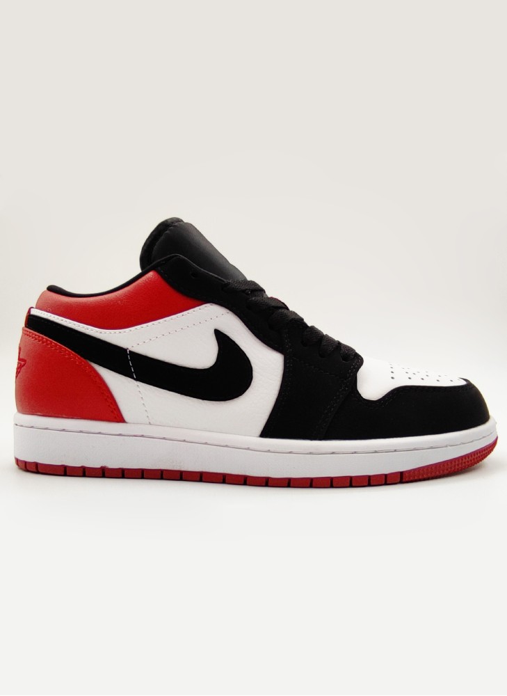 Кроссовки NIKE Air Jordan 1 Retro Low OG GS Black Toe