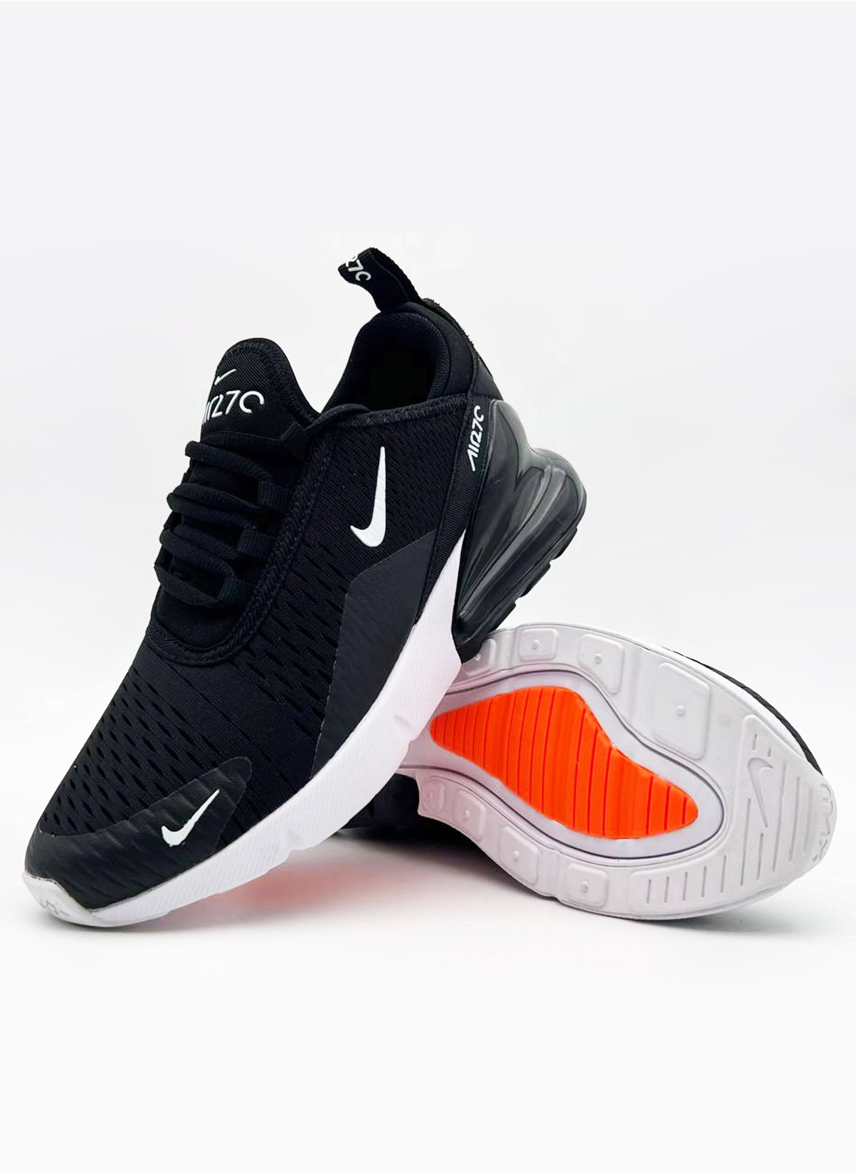 NIKE Air Max 270 Black SilverHands