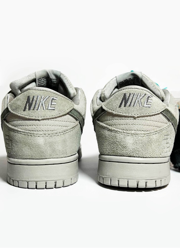 Кроссовки NIKE SB Dunk Low Light Grey